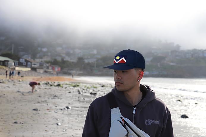 International Tie Denver Flag Trucker Hat for Men and Women â Snapback Baseball Cap (All Navy)