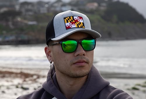 International Tie Maryland Flag Snapback Trucker Baseball Hat (Grey/Black)