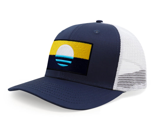 International Tie Milwaukee People’s Flag Hat for Men and Women – Snapback Trucker Baseball Cap (Navy White) - International Tie
