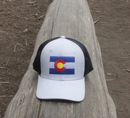 Iowa Flag Hat for Men and Women – Adjustable Snapback Trucker Baseball Cap by International Tie (Grey Black)