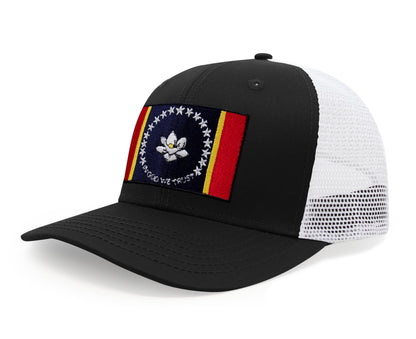 International Tie Mississippi Flag Hat for Men and Women – Snapback Trucker Baseball Cap (Black White)
