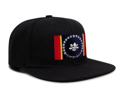 International Tie Mississippi Flag Hat for Men and Women – Snapback Trucker Baseball Cap (Black Flatbill)