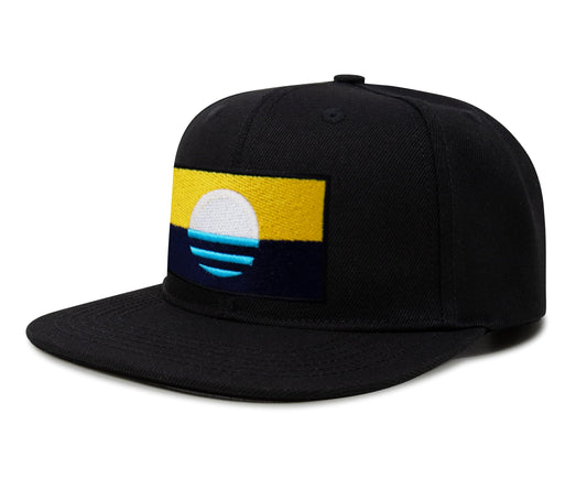 International Tie Milwaukee People’s Flag Hat for Men and Women – Snapback Trucker Baseball Cap (Black Flatbill)