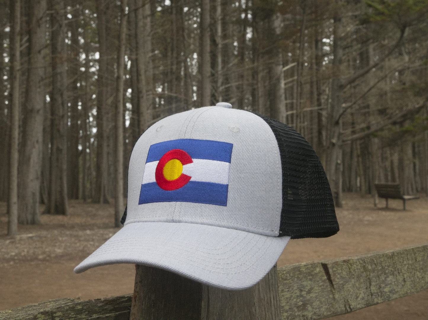 Iowa Flag Hat for Men and Women – Adjustable Snapback Trucker Baseball Cap by International Tie (Grey Black)